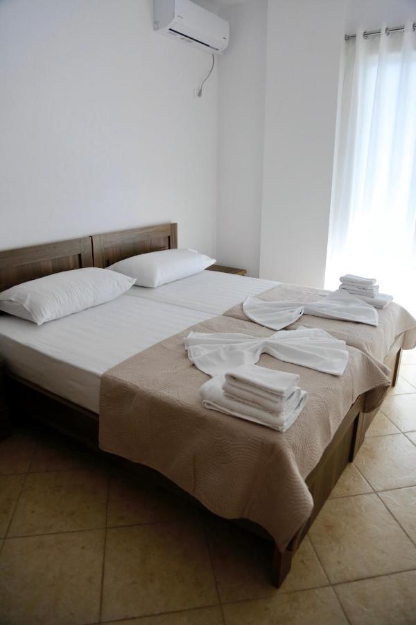 Sea La Vie Apartments Sarandë Eksteriør bilde