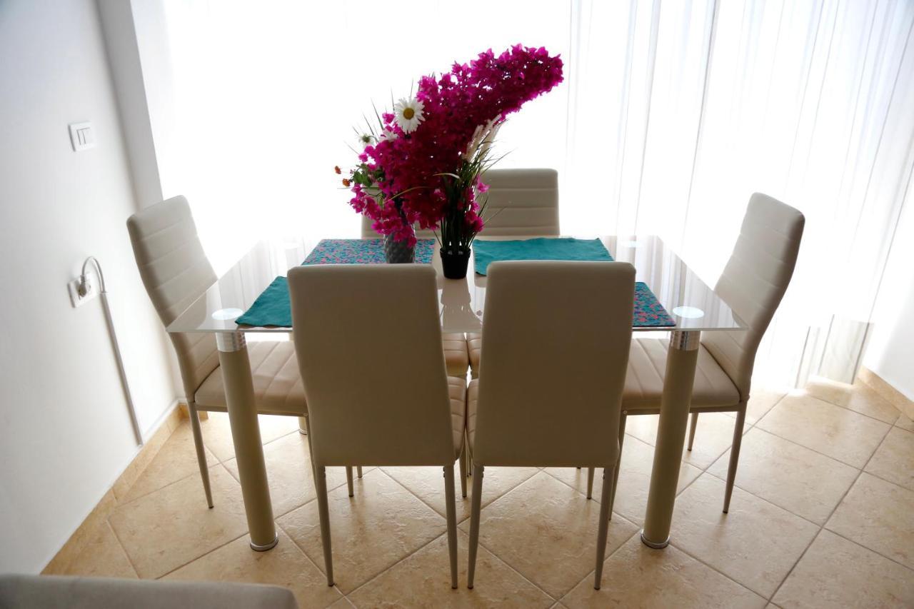 Sea La Vie Apartments Sarandë Eksteriør bilde