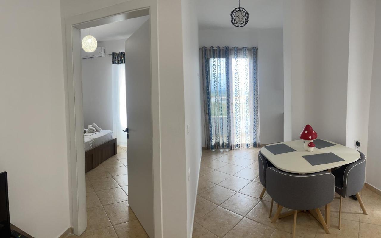 Sea La Vie Apartments Sarandë Eksteriør bilde